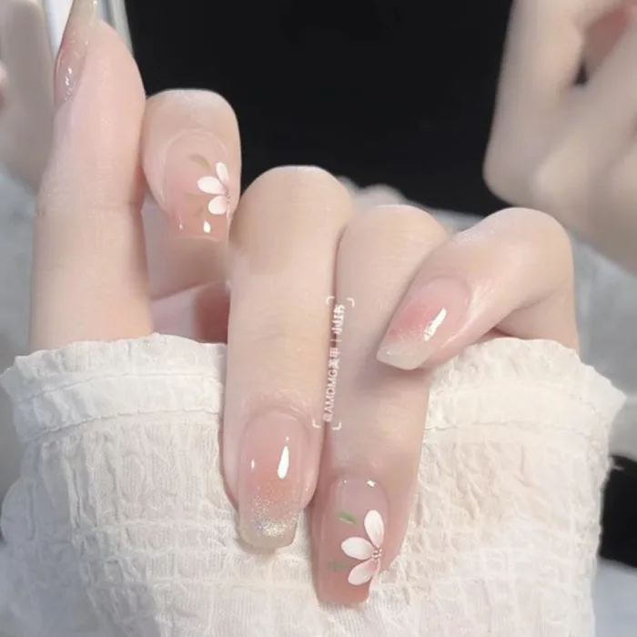 30 mẫu nail đẹp đơn giản cho học sinh, sinh viên HOT 2026