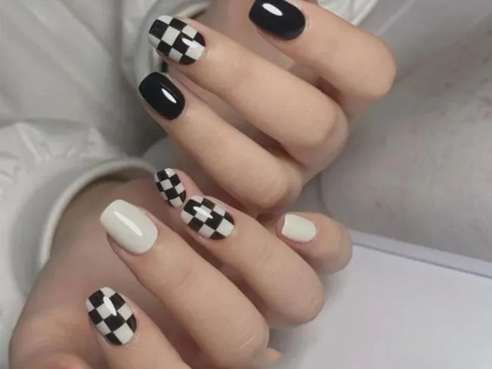 25+ Mẫu Nail Caro Đẹp, Độc Đáo, Trendy Cho Các Nàng 2025 – Kềm Nghĩa -  Nghia Nippers