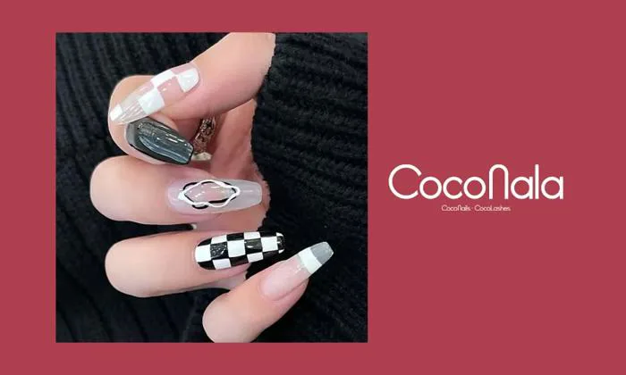 Những mẫu nail kẻ caro sành điệu theo phong cách riêng