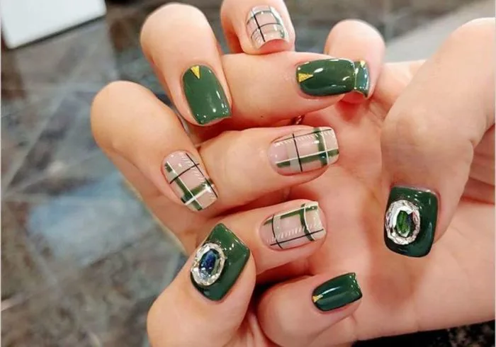 30+ Mẫu Nail Caro Đẹp, Ấn Tượng, Cá Tính | Mytour