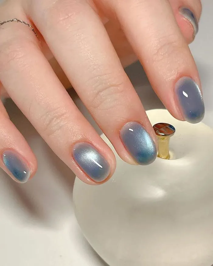 Các mẫu nail mắt mèo sành điệu cho mùa Hè 2024 | ELLE