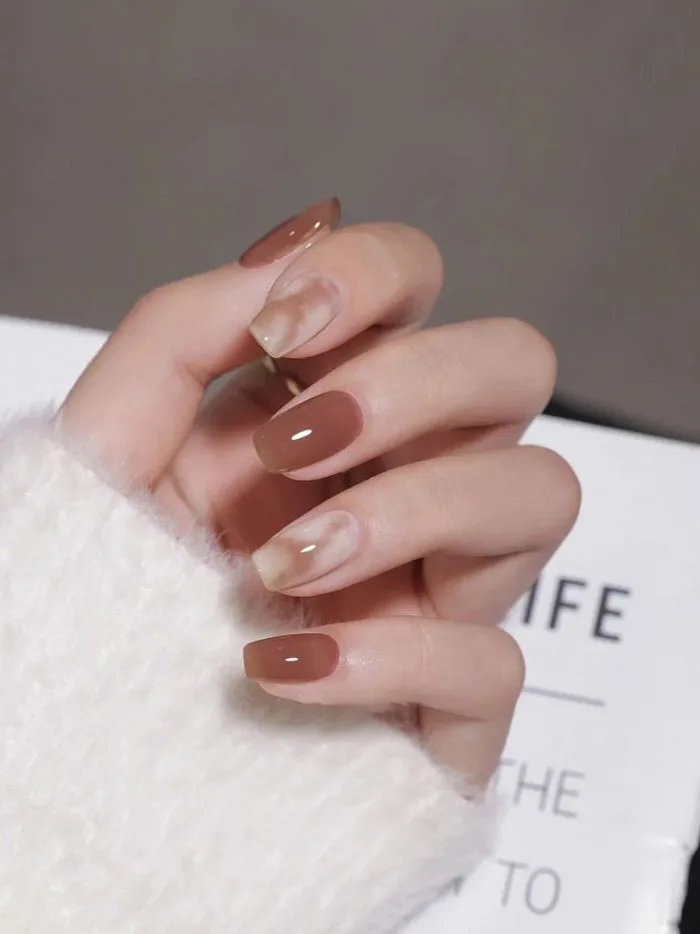 Nail màu cam đất | Nail thạch nâu, Móng tay, Mẫu nail tay