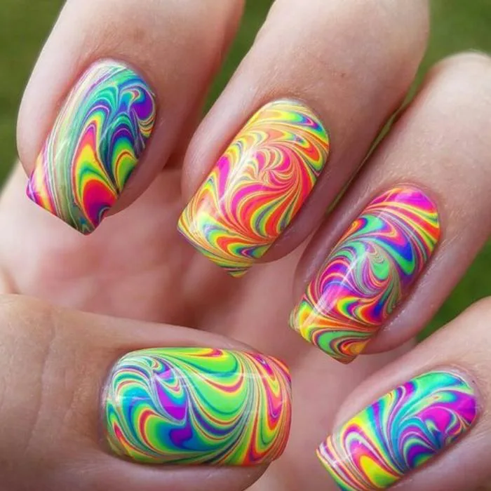 HOT 30+ mẫu nail cầu vồng 7 sắc màu đẹp nhất 2024