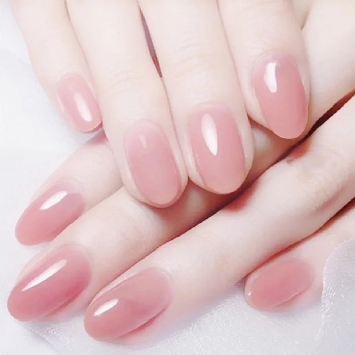 Điểm danh những mẫu nail màu hồng siêu hot, nàng nên rủ rê hội bạn triển  ngay mùa Tết này