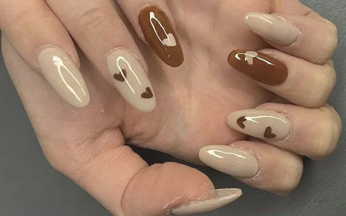 15+ mẫu nail màu nâu đẹp, sang chảnh, nhẹ nhàng nhưng vẫn thu hút