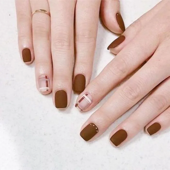 Tổng hợp 12+ mẫu nail màu nâu sang trọng, quyến rũ nhất