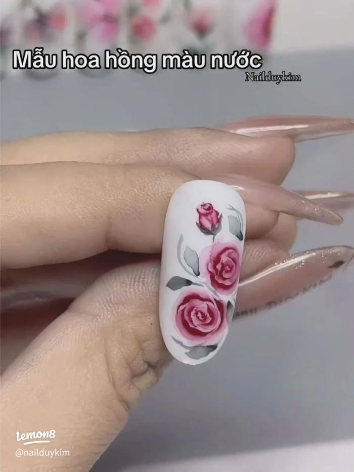 Màu nước nail nhẹ nhàng: vẽ móng nghệ thuật tôn da, hợp hè 2026