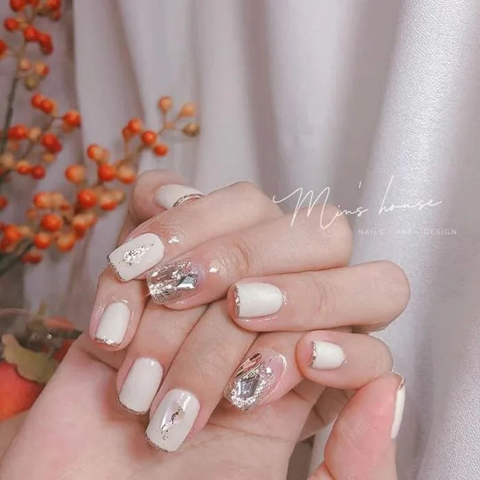 100+ Kiểu nail màu nước gạo mang đến vẻ đẹp sang trọng - Zicxa | Nail