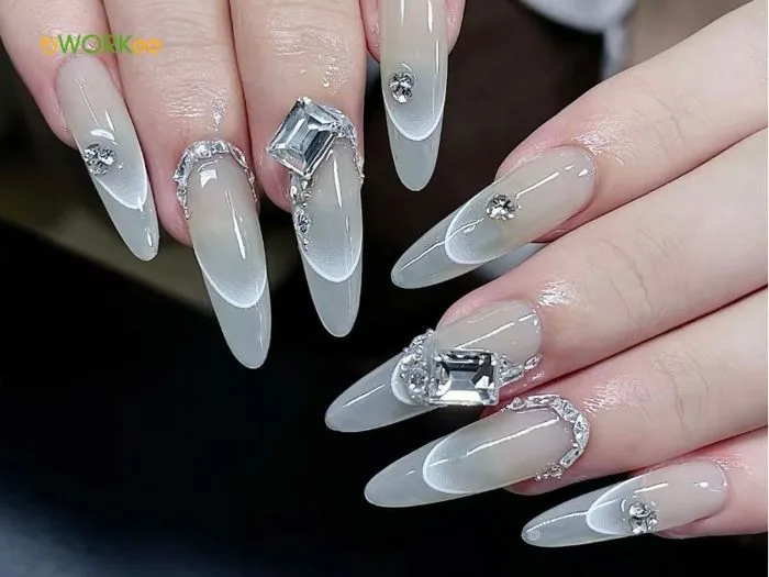 109+ Mẫu Nail Màu Trắng Đẹp, Sang Chảnh, Trendy, Tôn Da Tối Đa