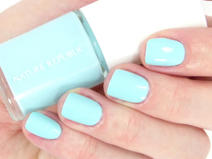 Triển ngay 5+ kiểu nail xanh mint cực cá tính - Làm Điệu