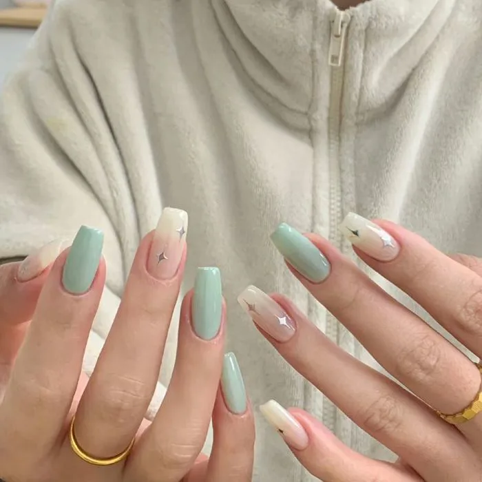 Bỏ Túi Ngay 40+ Mẫu Nail Tay Màu Xanh Lá Tươi Mới, Hiện Đại