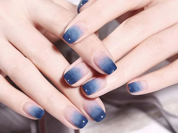 9+ nail xanh navy cá tính, sành điệu phù hợp với làn da sáng