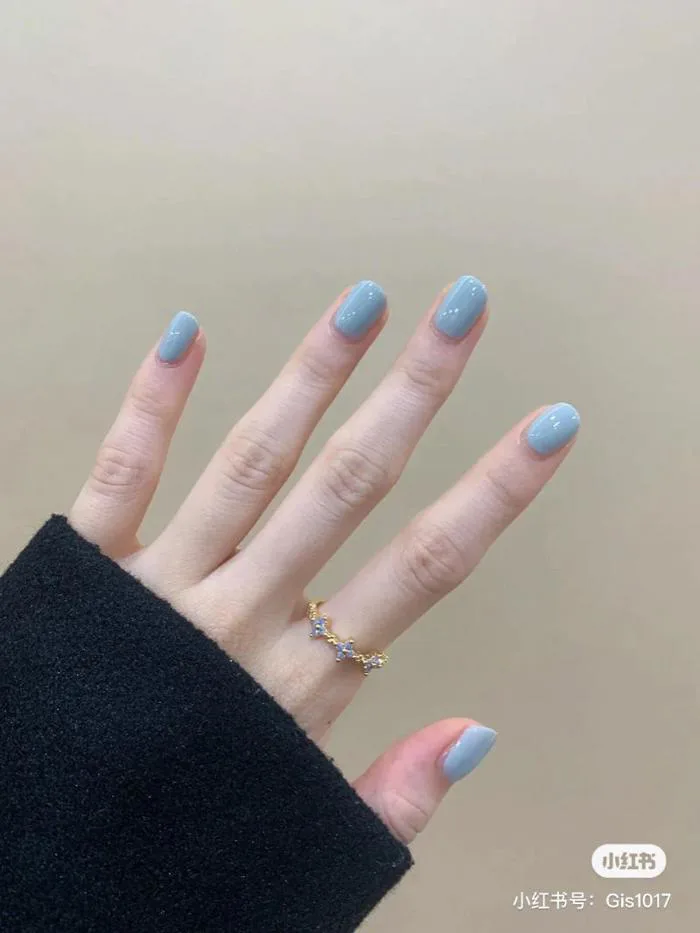 99+ Mẫu nail màu xanh dương nhạt nhẹ nhàng, xinh xắn HOT TREND