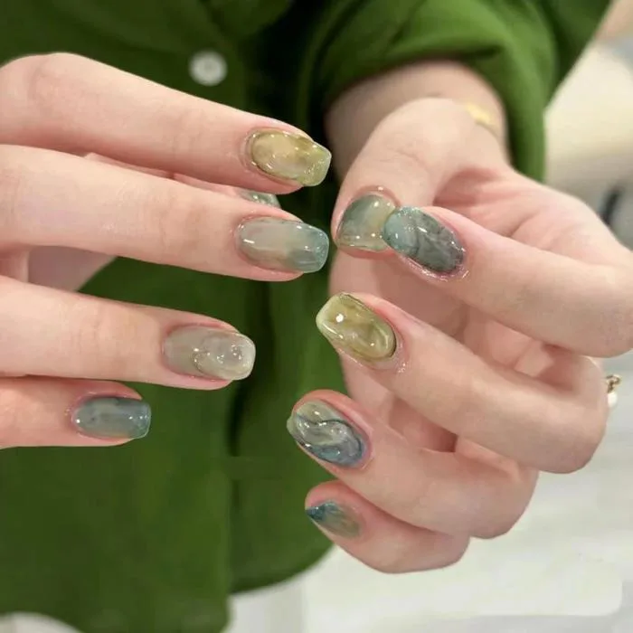 99+ Mẫu móng tay xanh rêu, mẫu nail màu xanh rêu đẹp, tôn da 2026