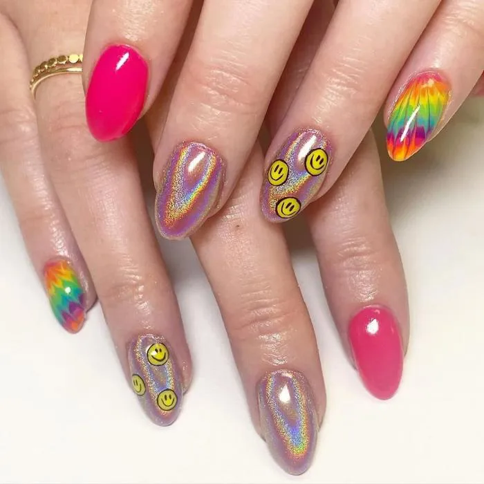 15 mẫu nail truyền cảm hứng cho ngày Quốc tế Hạnh phúc | ELLE