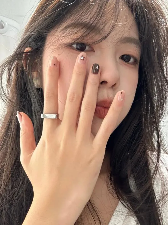 Những mẫu nail đẹp cho móng ngắn XINH siêu HOT cho nàng 2026
