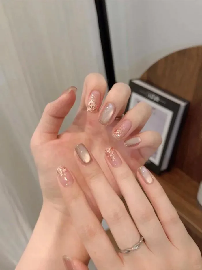Những mẫu nail đẹp cho móng ngắn XINH siêu HOT cho nàng 2026
