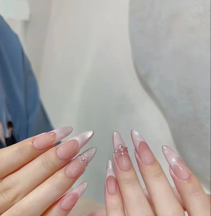 Top 50+ mẫu nail đẹp và đơn giản cho móng nhọn tròn