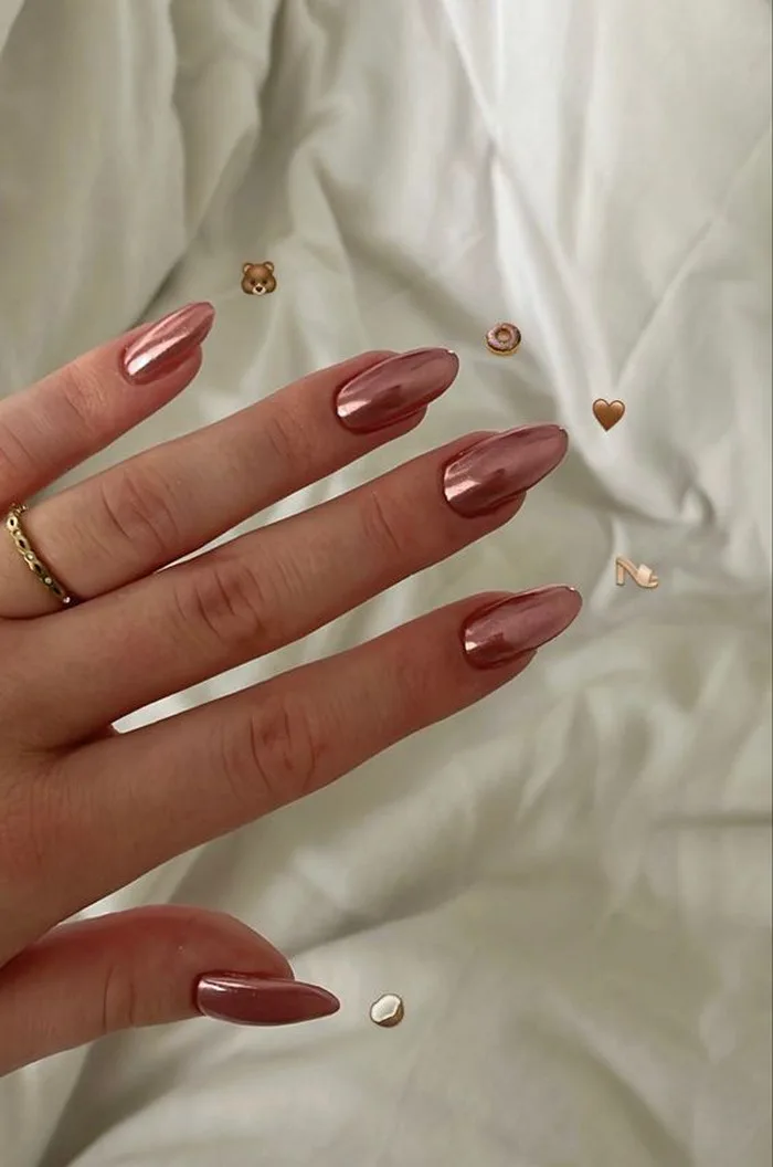 30 mẫu nail cho quý bà tinh tế | Những mẫu nail cho mẹ