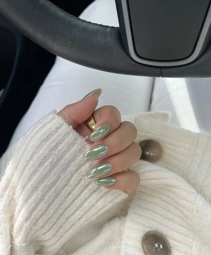 30 mẫu nail cho quý bà tinh tế | Những mẫu nail cho mẹ