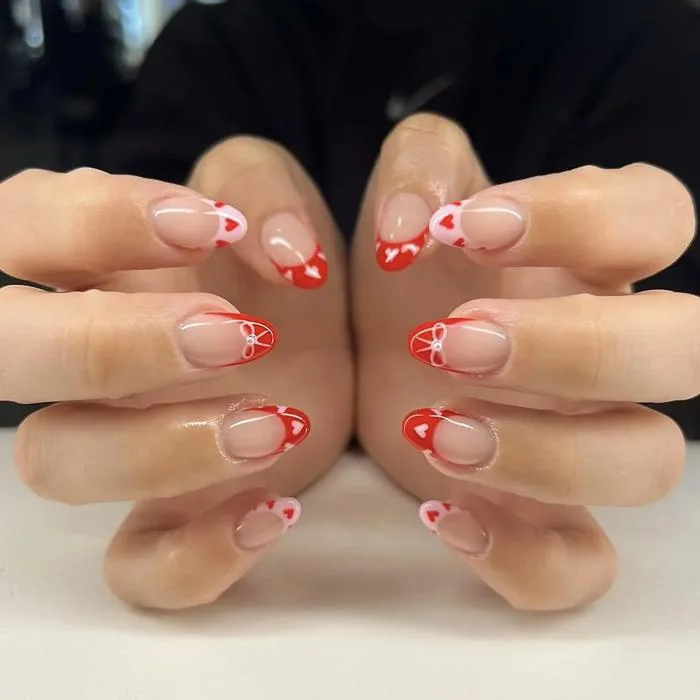 Gợi ý 7 mẫu sơn móng tay cho mùa Valentine sắp đến | ELLE