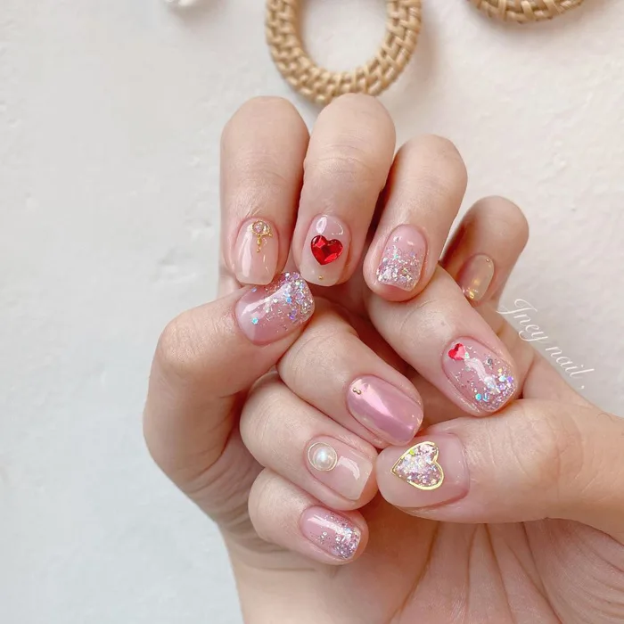 Hẹn hò Valentine các nàng hãy diện ngay những mẫu nail này