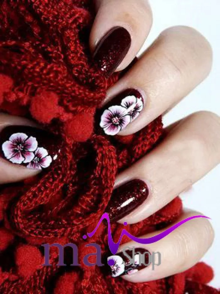 Đào tạo khóa học nail vẽ hoa mẫu đơn trên móng tay chuyên đề giá rẻ tại  tphcm