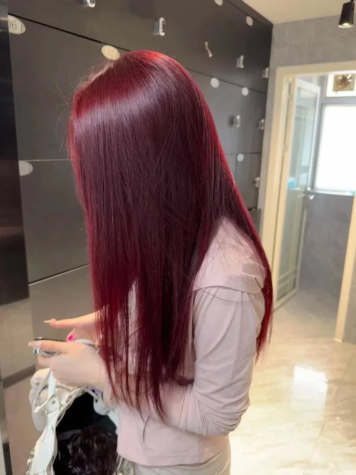 Top 25+ Kiểu Tóc Màu Đỏ Rượu Siêu Chảnh Nàng Không Nên Bỏ Qua