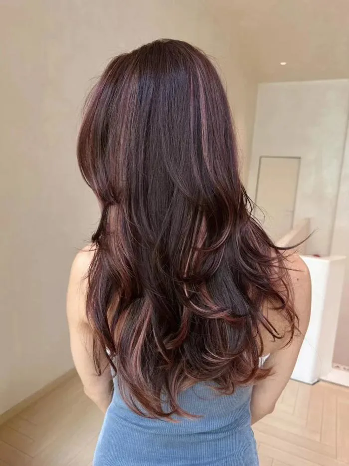 Tóc Đen Móc Light Màu Gì Đẹp? Top 10+ Màu Nhuộm Giúp Nàng Thăng Hạng