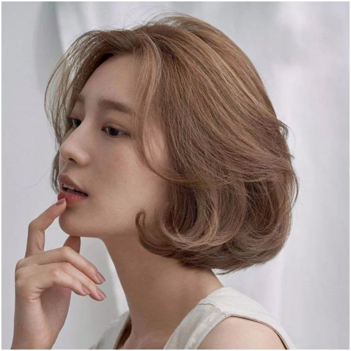 Năm 2021 gọi tên màu tóc nâu bambi mới lạ - Hairworld
