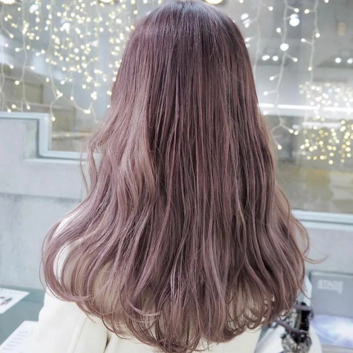 Ở tuổi 30 vẫn muốn F5 mái tóc đón Tết, đây là tông màu nhuộm mới đảm bảo đẹp mỹ mãn dành cho các nàng Ở tuổi 30 vẫn muốn F5 mái tóc đón Tết, đây là tông màu nhuộm mới đảm bảo đẹp mỹ mãn dành cho các nàng