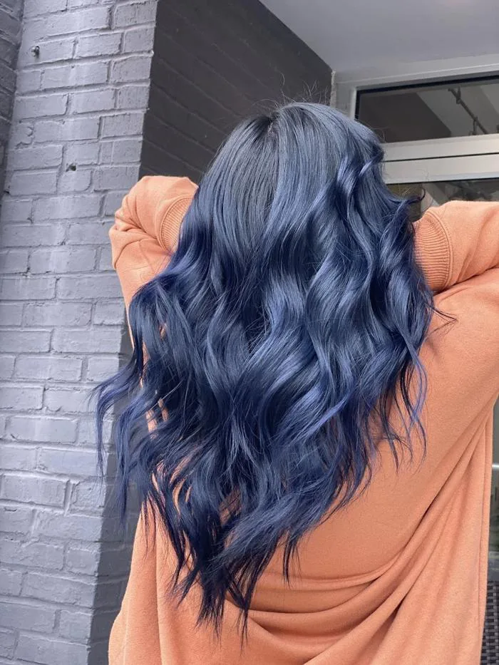 Mệnh Thủy nhuộm tóc màu gì nữ? 10 tone màu giúp nàng thêm may mắn