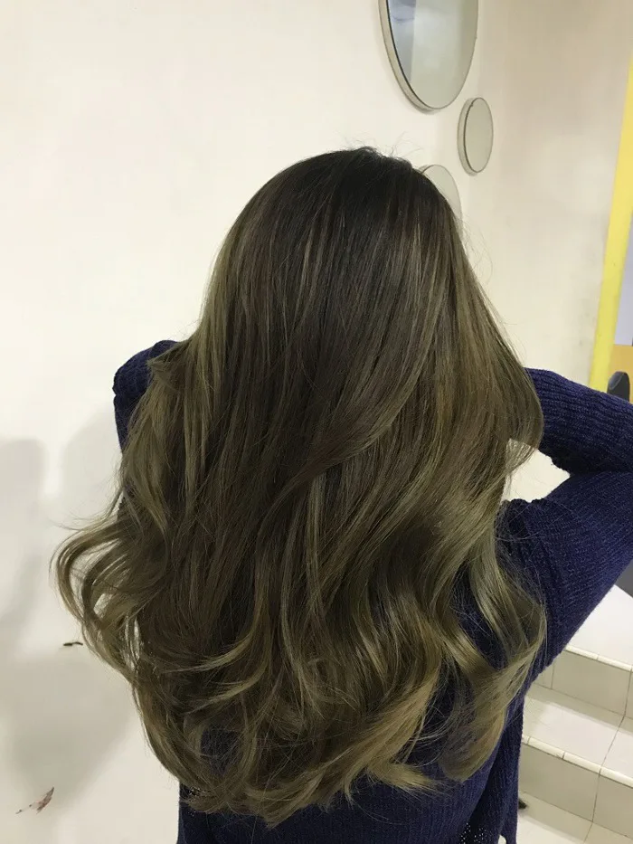 Mệnh Thủy nhuộm tóc màu gì nữ? 10 tone màu giúp nàng thêm may mắn