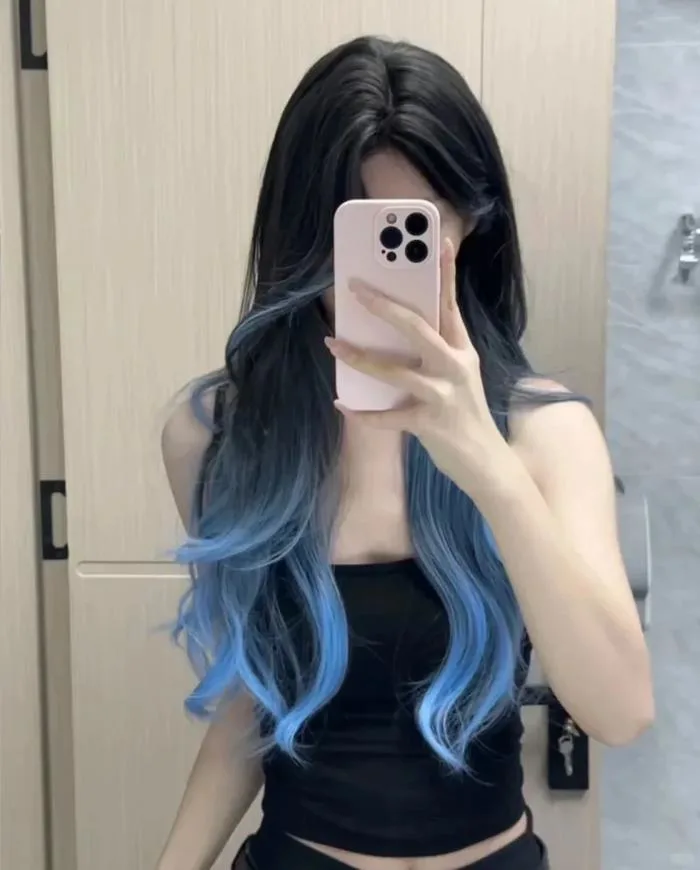 Top 10 Kiểu Tóc Xanh Dương Khói Hot Trend Giúp Nâng Tầm Visual