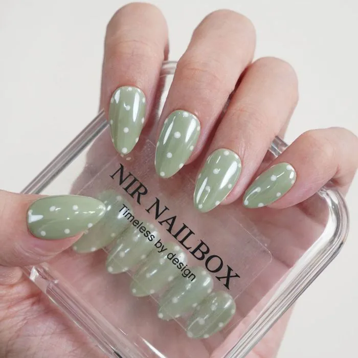 Nailbox Thiết Kế, Nail Box Đi Biển Màu Xanh Pastel Phối Chấm Bi - Nir  nailbox N62