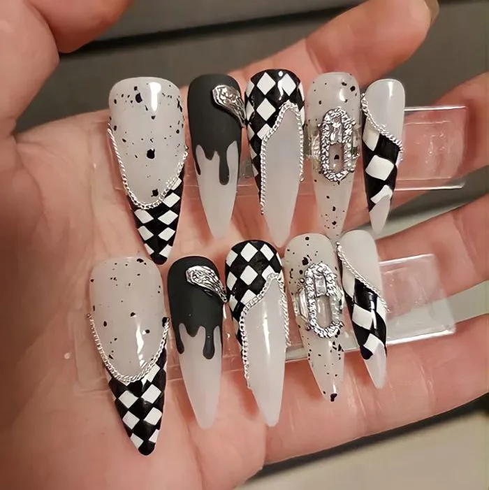 Nail box thiết kế giá rẻ - Móng úp đen trắng cá tính kẻ caro, đính charm  kim loại cao cấp, đính dây sắt design lanails.vn | Lazada Việt Nam