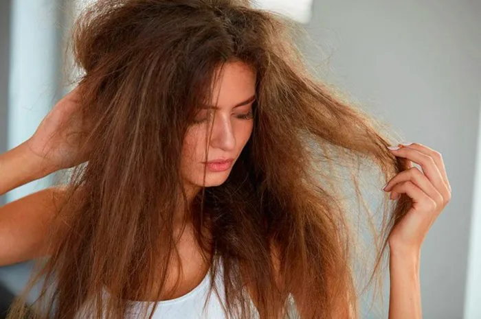 Uốn tóc có hại không? - Báo Khánh Hòa điện tử