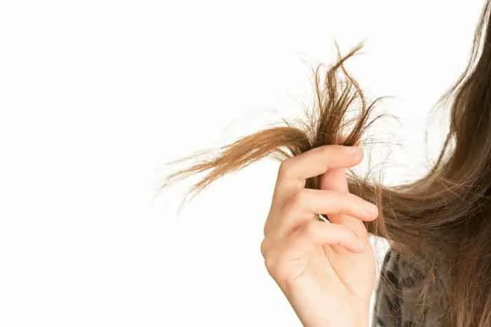 Cách phục hồi tóc hư tổn do uốn nhuộm