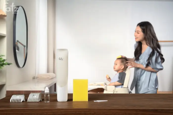 Tông đơ cắt tóc & tự động hút tóc an toàn cho bé Trim 4 - Fatzbaby Việt Nam