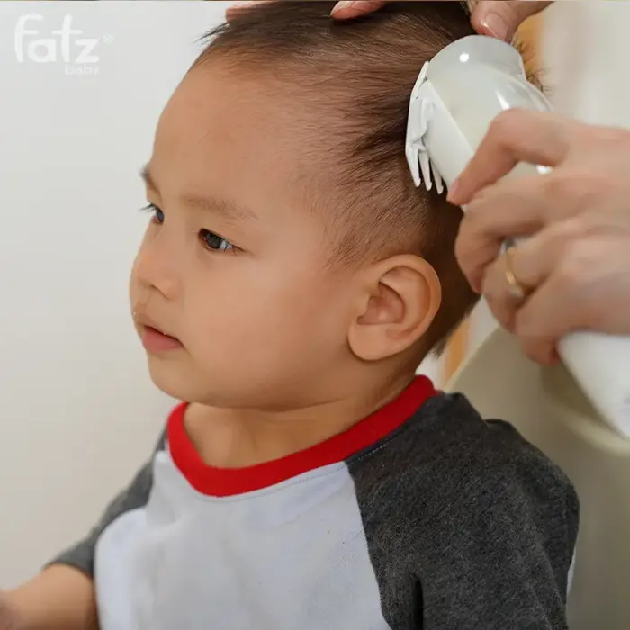 Tông đơ cắt tóc & tự động hút tóc an toàn cho bé Trim 4 - genex.com.vn