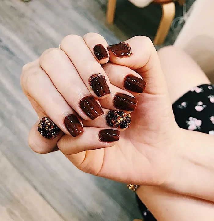 Cách sơn gel móng tay đẹp, bền cho người mới bắt đầu