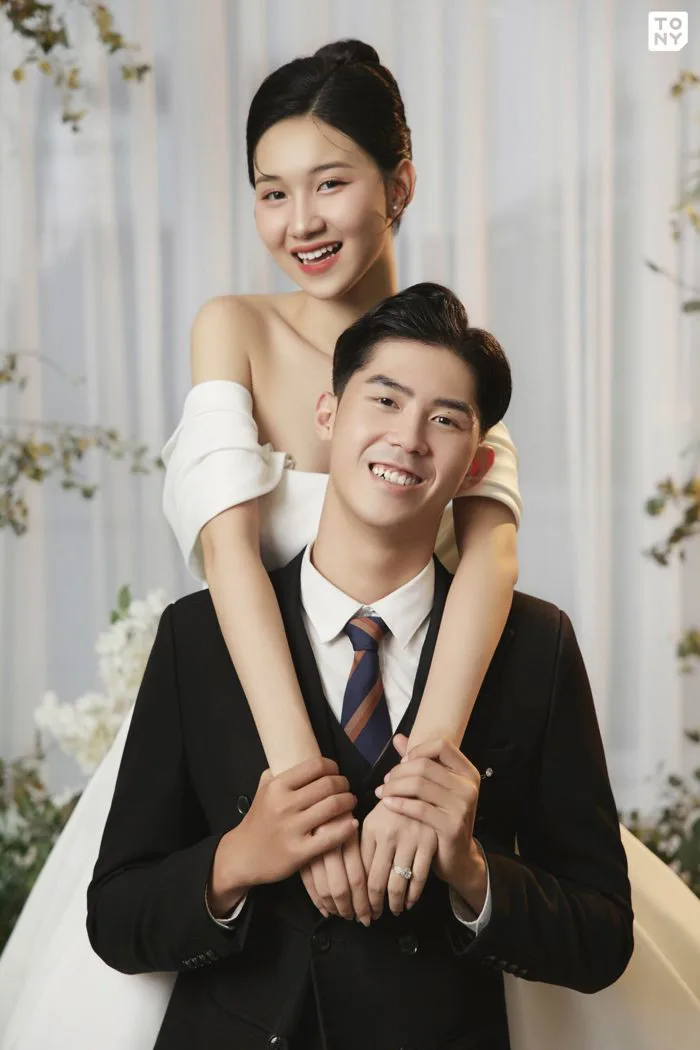 50+ Kiểu tóc cô dâu Hàn Quốc đẹp, xu hướng mới nhất 2023 - Tony Wedding