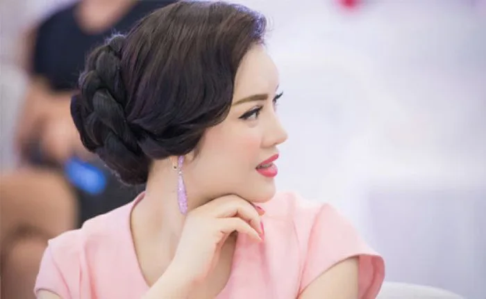 Những kiểu tóc cho mẹ chồng chú rể cực đẹp, cực sang trọng