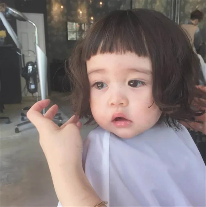 TÓC NGẮN: Những cách tạo kiểu với tóc ngắn đáng yêu đến 