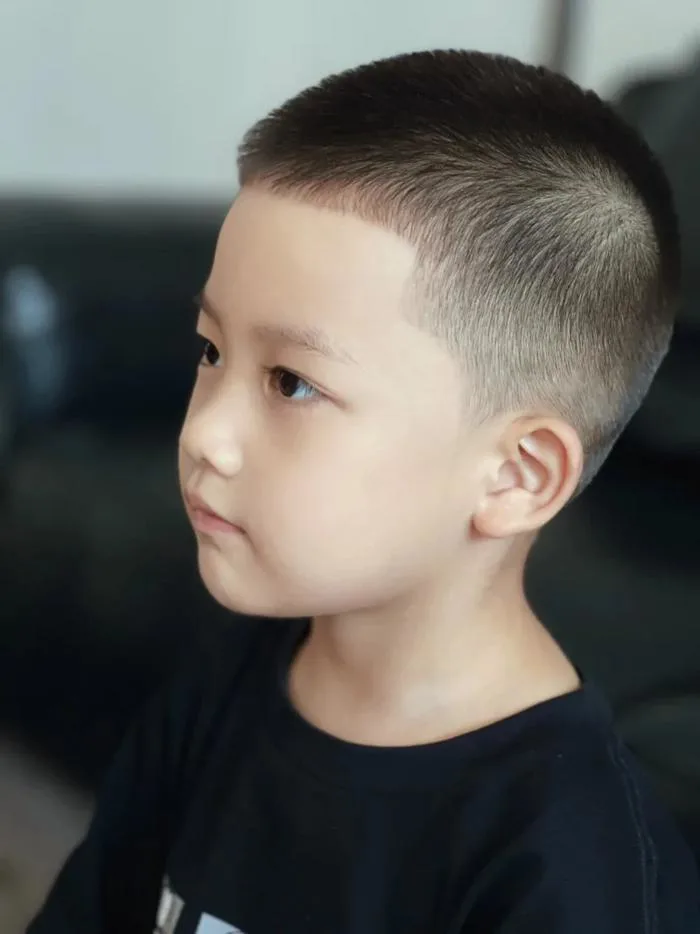 F5 Diện Mạo Cho Hoàng Tử Nhí: 10 Kiểu Tóc Đẹp Cho Bé Trai Cực Chất
