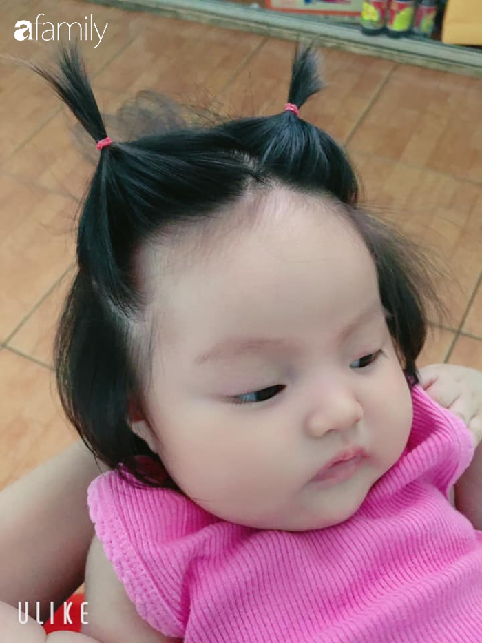 Bé gái 3 tháng tuổi gây sốt vì mái tóc 