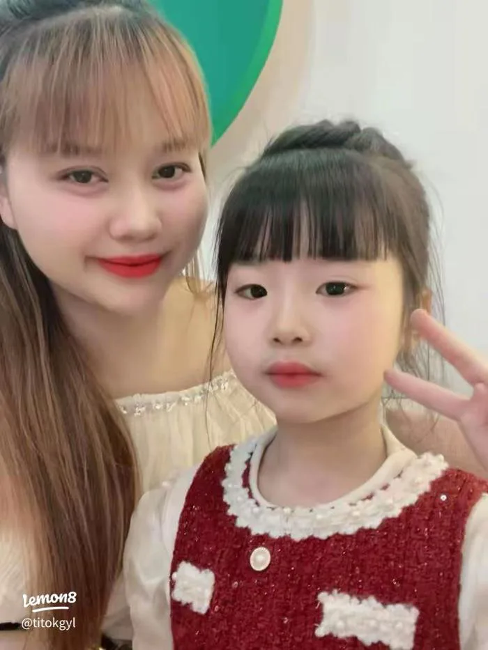 Gợi ý tóc mái cho bé gái: kiểu nào xinh, dễ chăm và hợp từng khuôn mặt?