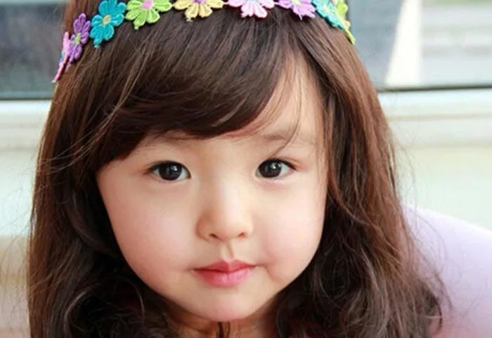 Nhìn xoáy tóc của trẻ sơ sinh biết vận mệnh tương lai, kiểu thứ 6 thông  minh bẩm sinh