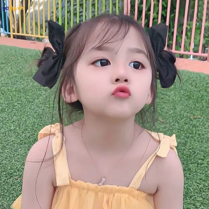 TOP 25+ Kiểu tóc cho bé gái đi tiệc đáng yêu tan chảy | Yody