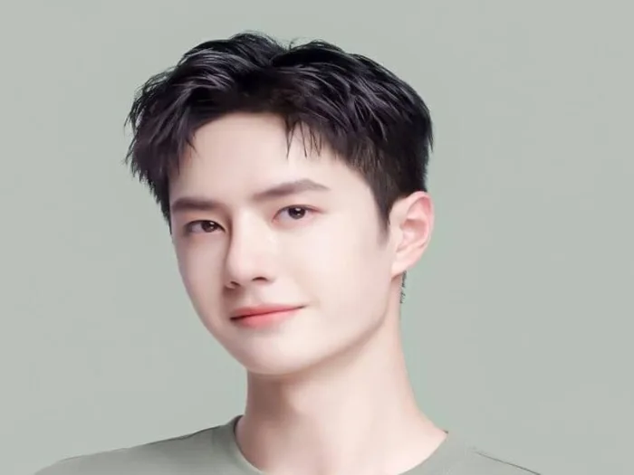 Gợi ý những kiểu tóc nam công sở lịch lãm 2025 - LuxuryMan